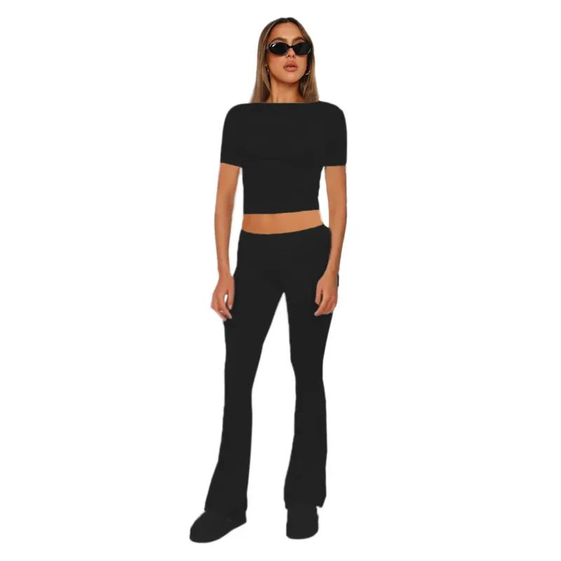 Figurbetonendes Damen-Crop-Set aus Stretch-Jersey mit hoch taillierten, ausgestellt Hosen – Élanora